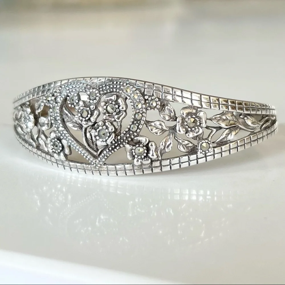 𝒱𝒾𝓃𝓉𝒶ℊℯ ℒℯ𝓃ℴ𝓏 𝒮𝓉ℯ𝓇𝓁𝒾𝓃ℊ ℳ𝒶𝓇𝒸𝒶𝓈𝒾𝓉ℯ ℋℯ𝒶𝓇𝓉 ℬ𝓇𝒶𝒸ℯ𝓁ℯ𝓉 - Picture 6 of 13